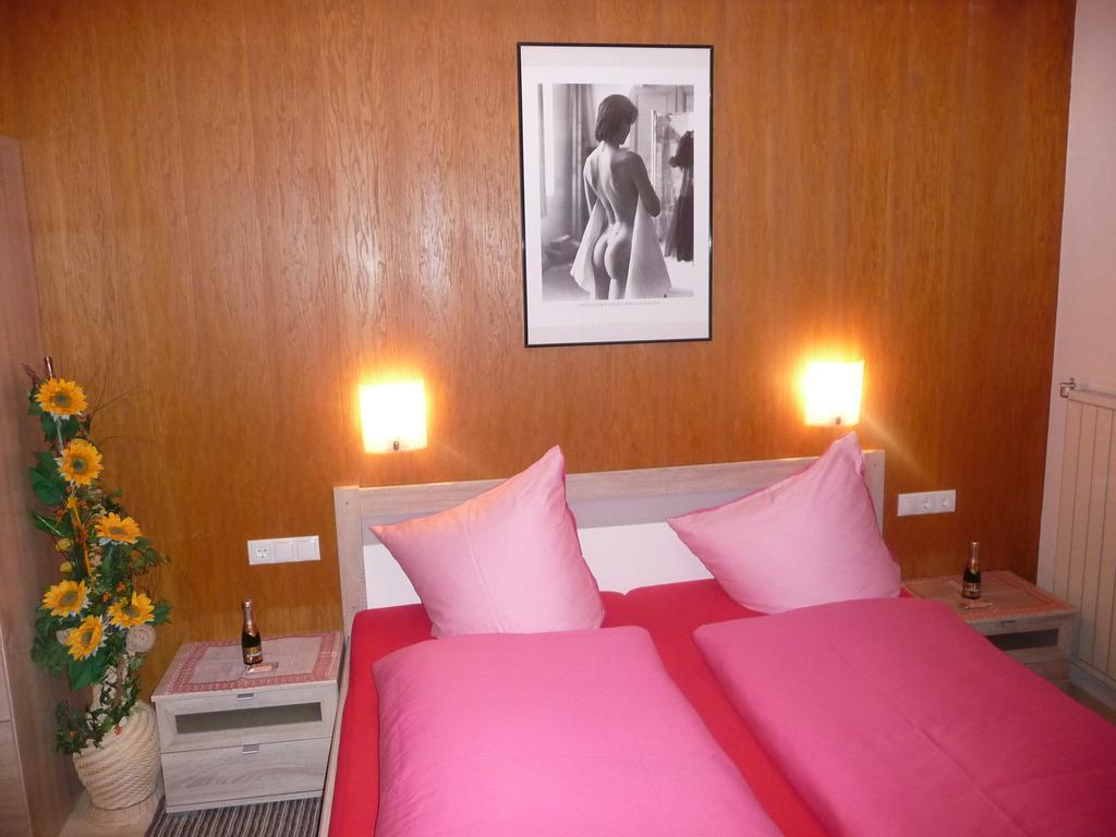 Biancas Ferienwohnung Im Haus Roswitha Tumpen Luaran gambar