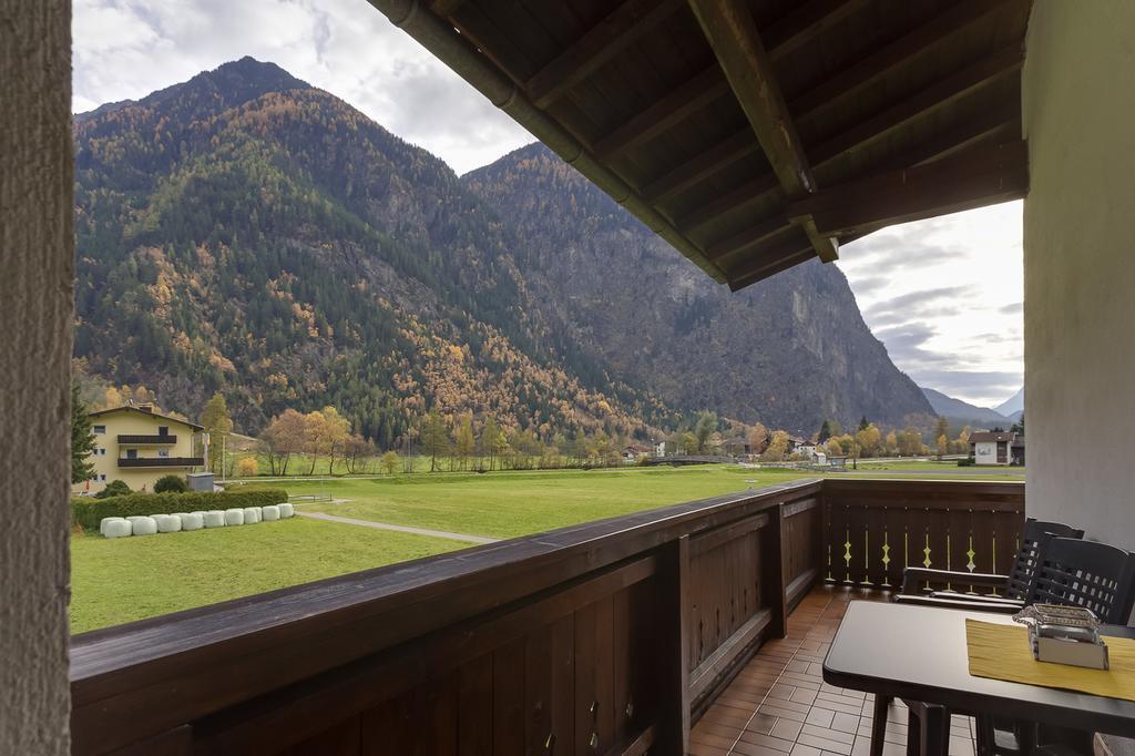 Biancas Ferienwohnung Im Haus Roswitha Tumpen Luaran gambar